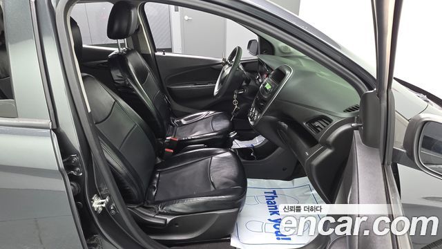 Chevrolet Korea Spark 2017 — photo 12