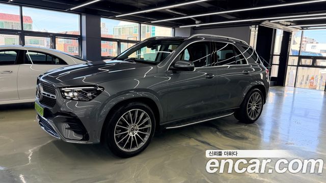 Mercedes-Benz GLE-Class 2025 — photo 1