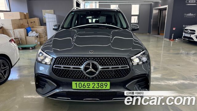 Mercedes-Benz GLE-Class 2025 — photo 2