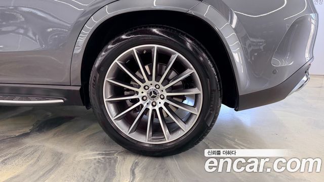 Mercedes-Benz GLE-Class 2025 — photo 7