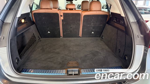 Mercedes-Benz GLE-Class 2025 — photo 12