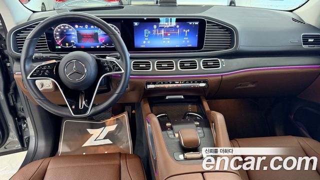 Mercedes-Benz GLE-Class 2025 — photo 14
