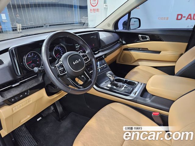 Kia Canival 2023 — photo 10