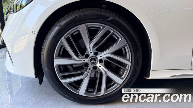 Mercedes-Benz E-Class 2024 — photo 5