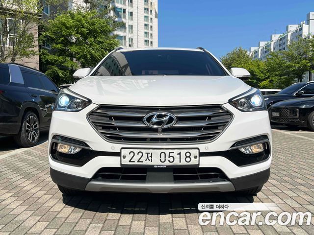 Hyundai Santafe 2016 — photo 2