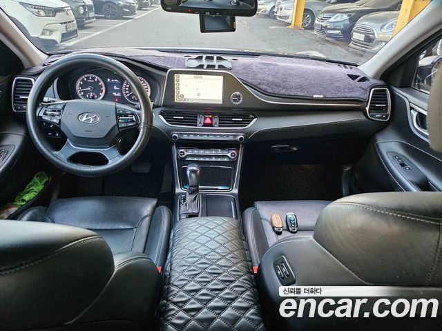 Hyundai Grandeur 2017 — photo 7