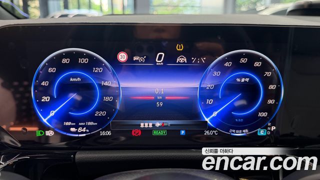 Mercedes-Benz EQA 2026 — photo 5