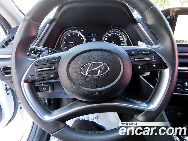Hyundai Sonata 2020 — photo 8