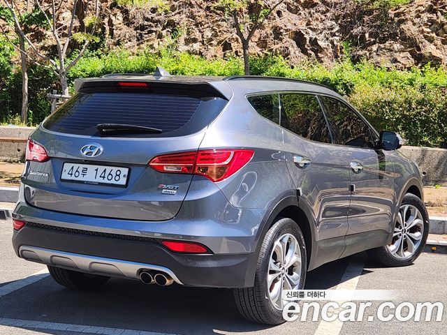 Hyundai Santafe 2015 — photo 2