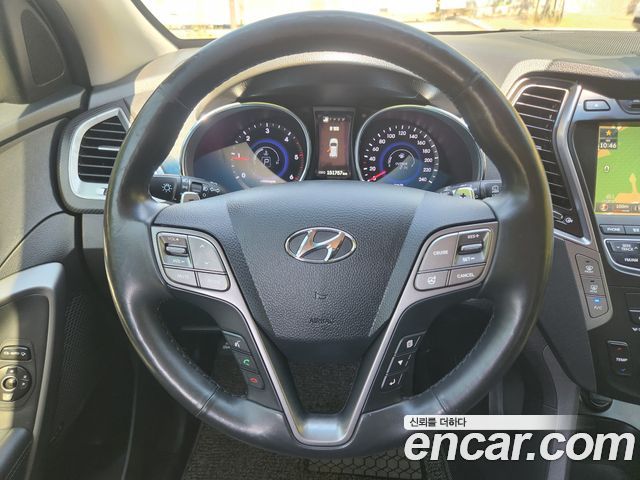 Hyundai Santafe 2015 — photo 12