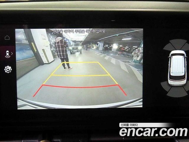 Kia Canival 2023 — photo 16