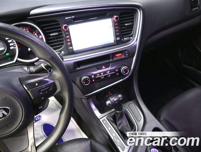 Kia K5 2015 — photo 14