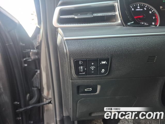 Kia K5 2020 — photo 10