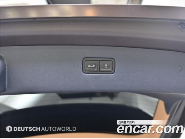 Genesis GV80 2023 — photo 13
