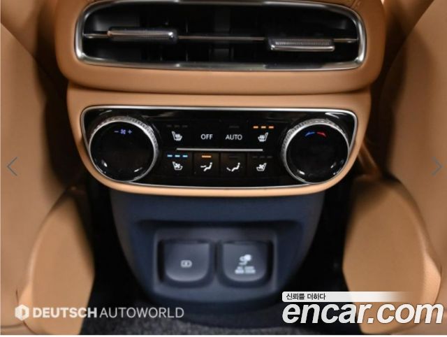 Genesis GV80 2023 — photo 16