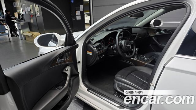 Audi A6 2014 — photo 10
