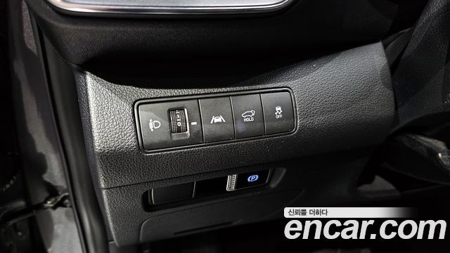Hyundai Santafe 2021 — photo 17