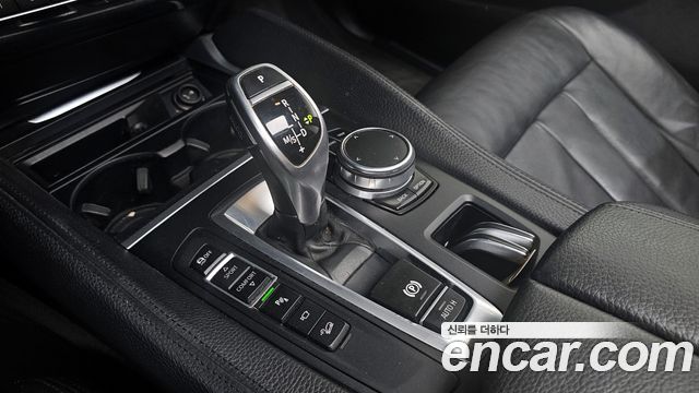 BMW X6 2017 — photo 9