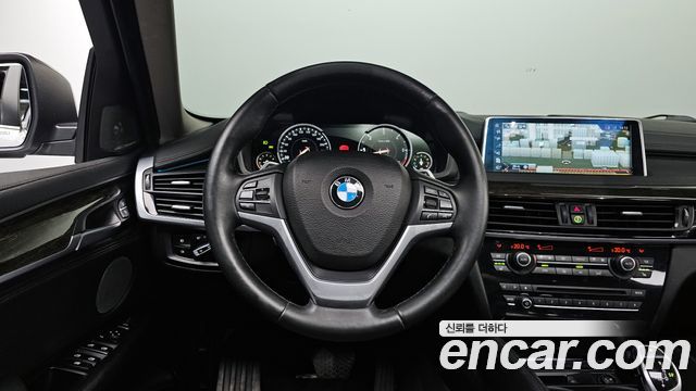 BMW X6 2017 — photo 12