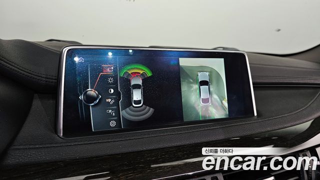 BMW X6 2017 — photo 14