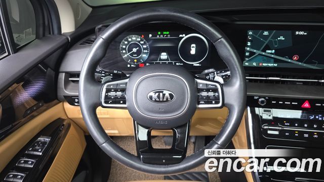 Kia Canival 2021 — photo 20