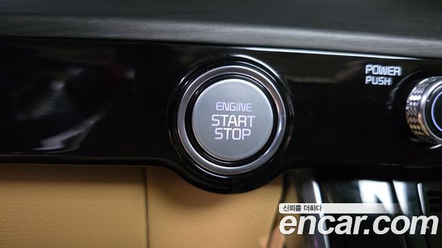 Kia Canival 2021 — photo 27