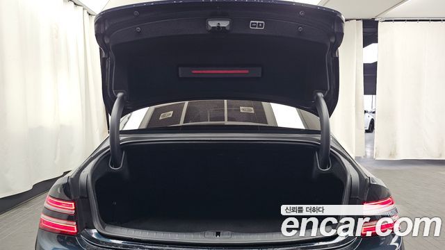 Genesis G80 2021 — photo 26
