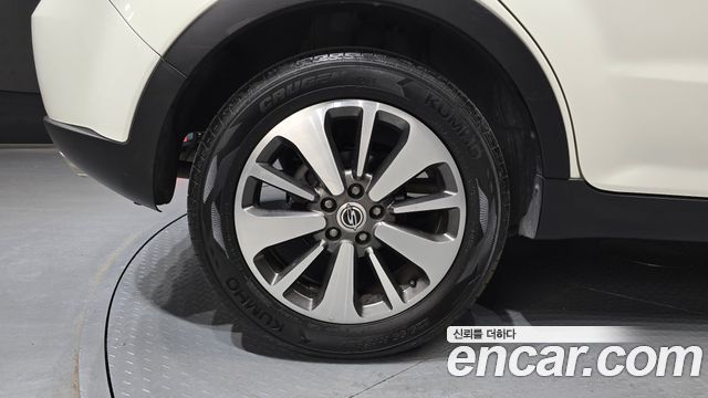 KG Mobility KORANDO 2015 — photo 5