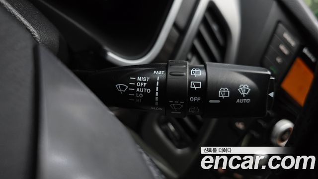 KG Mobility KORANDO 2015 — photo 27