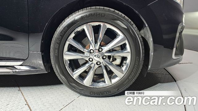 Kia Canival 2019 — photo 7