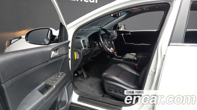 Kia Sportage 2019 — photo 10