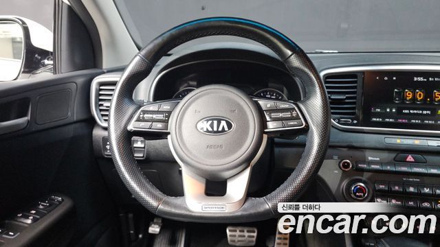 Kia Sportage 2019 — photo 11