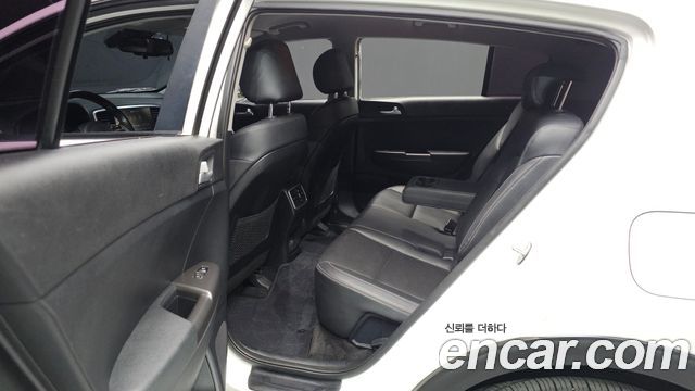 Kia Sportage 2019 — photo 19