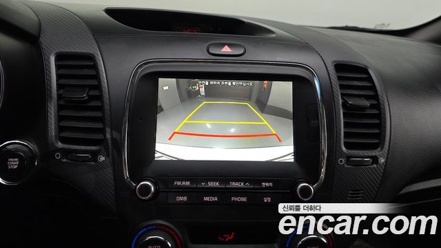 Kia K3 2016 — photo 18