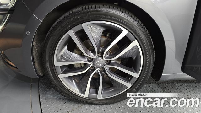 Renault Korea SM6 2016 — photo 5