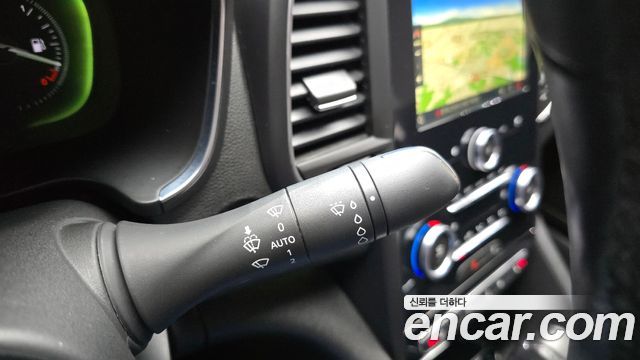 Renault Korea SM6 2016 — photo 23