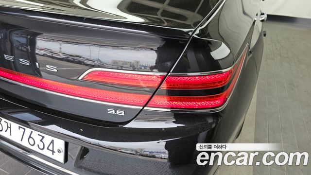 Genesis G90 2019 — photo 9