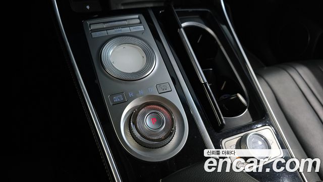Genesis GV80 2021 — photo 9