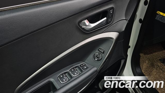 Hyundai Maxcruz 2016 — photo 18