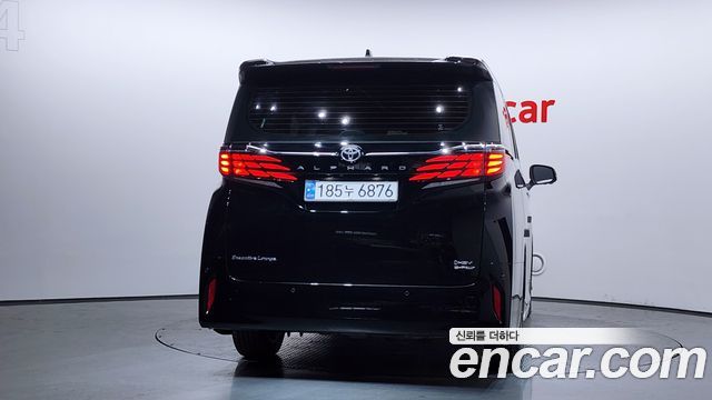 Toyota Alphard 2024 — photo 4