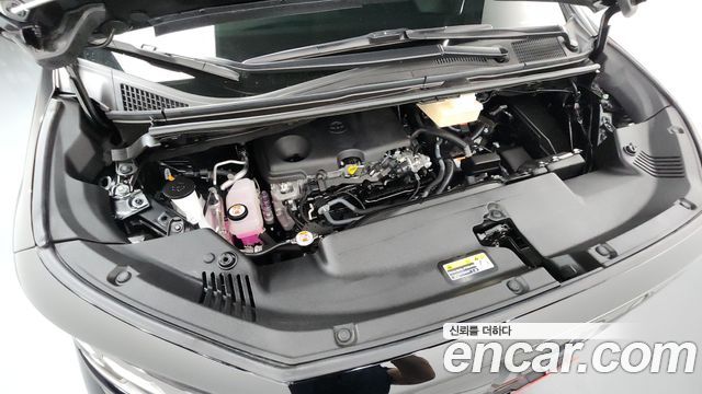 Toyota Alphard 2024 — photo 6