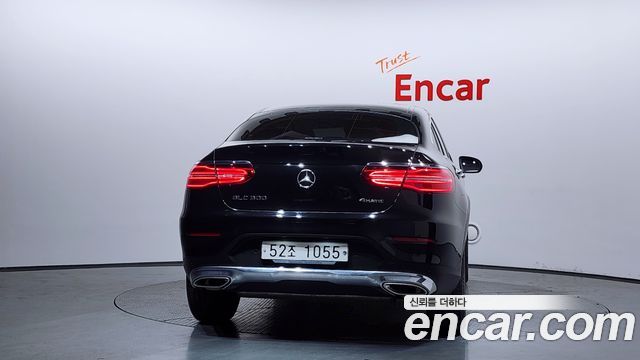 Mercedes-Benz GLC-Class 2019 — photo 4