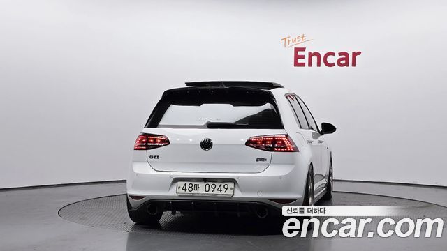 Volkswagen Golf 2015 — photo 4
