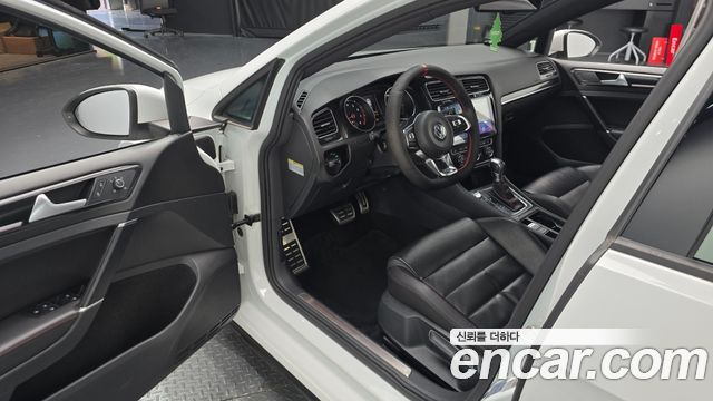 Volkswagen Golf 2015 — photo 10