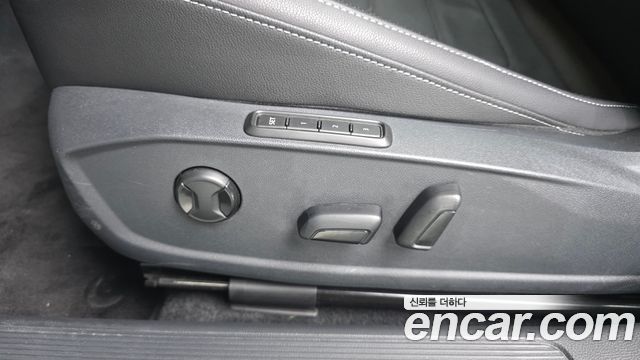 Volkswagen Jetta 2021 — photo 21