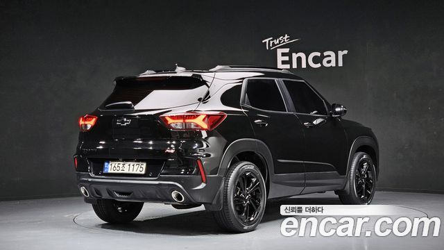 ChevroletGMDaewoo Trailblazer 2022 — photo 2