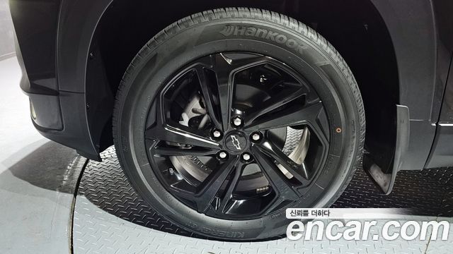 ChevroletGMDaewoo Trailblazer 2022 — photo 5
