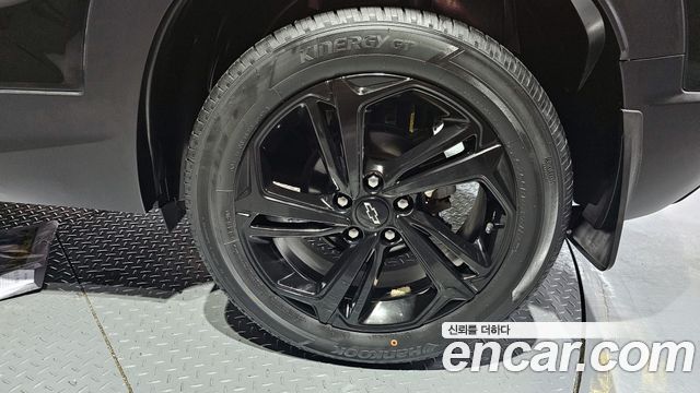 ChevroletGMDaewoo Trailblazer 2022 — photo 7