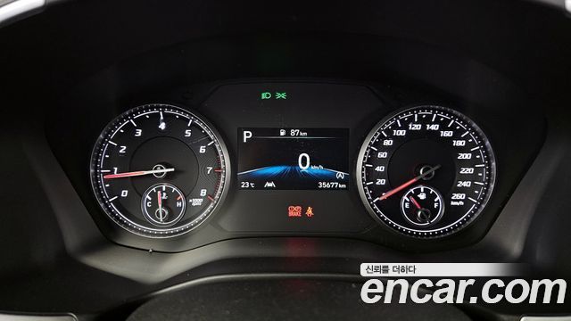 Hyundai Santafe 2023 — photo 11