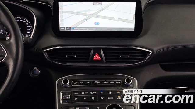 Hyundai Santafe 2023 — photo 20